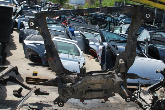 ПРЕДЕН МОСТ VOLVO V60