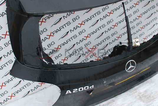 Заден капак за Mercedes-Benz A-Class Със забележка