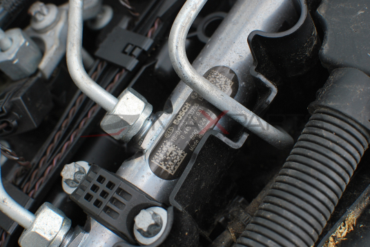 Горивна рейка за BMW 530GT   0 445 216 031