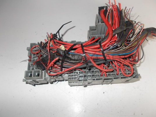 Бушонно табло за OPEL COMBO FUSE BOX 13142780