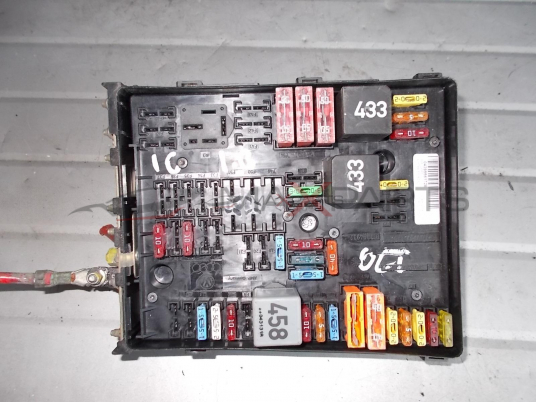 Бушонно табло за SKODA OCTAVIA  Fuse box  1K0937124K  1K0 937 124 K