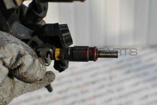 Бензинови инжектори с горивна рейка за Mini Cooper 1.4I 16V V752817680 V7575646