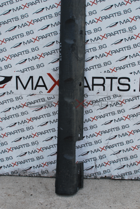 Десен праг за Mercedes-Benz GLA