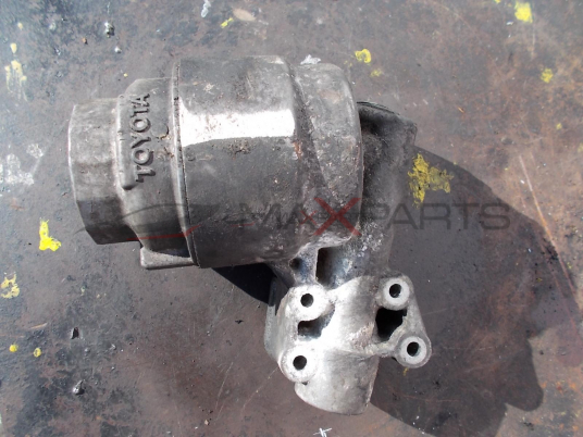 Корпус маслен филтър за LEXUS IS220 2.2 D  177 HP OIL FILTER HOUSING