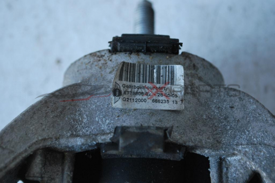 Тампон двигател за MINI COOPER R56 1.6i 120hp       6779806-02