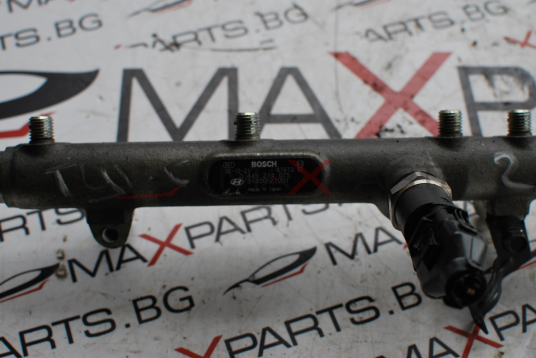 Горивна рейка за Hyundai Tucson 2.0CRDI 0445214075 31400-27001