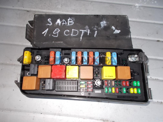 Бушонно табло за SAAB 9-3 Fuse box  12769644   519109607