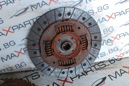 Клима компресор за Renault Trafic 1.9DCI