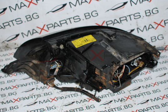 Преден десен фар за AUDI TT