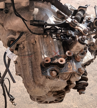 СКОРОСТНА КУТИЯ HYNDAI IX35 2.0D 4X4