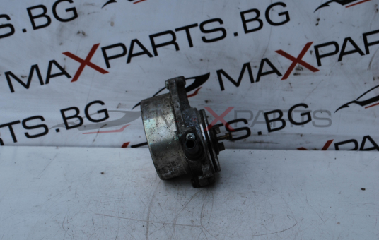 Вакуум помпа за AUDI A8 4.2TDI  057 145 100 R