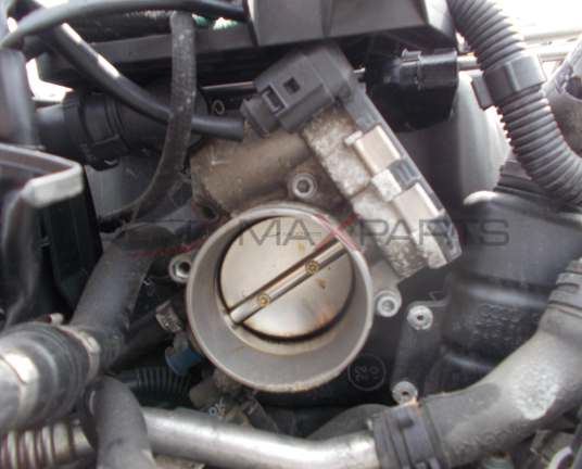 Дроселова клапа за Audi A4 B7 3.0i THROTTLE BODY 078133062B 0280750030