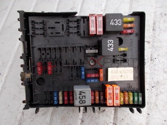 Бушонно табло за VW GOLF 5 1K0937124H  Fuse Box 1K0 937 124 H