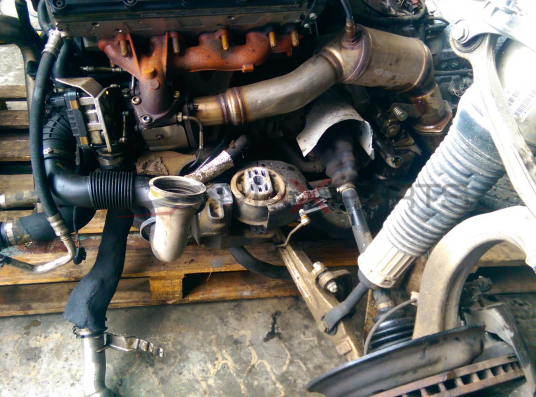 AUDI A8 4.2 TDI ENGINE НА ЧАСТИ