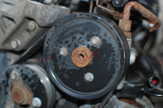 Хидравлична помпа за Renault Laguna 2.0DCI 8200357347