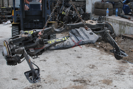 Заден мост за Volkswagen Tiguan 2.0TDI