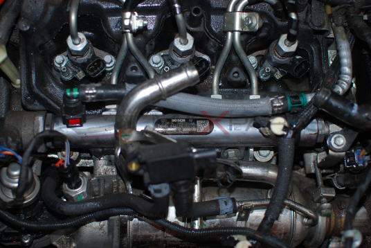 Горивна рейка за Range Rover Velar 3.0D 0 445 216 048 LW