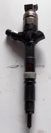 TOYOTA COROLLA VERSO 2.0 Diesel Injector  236700G010