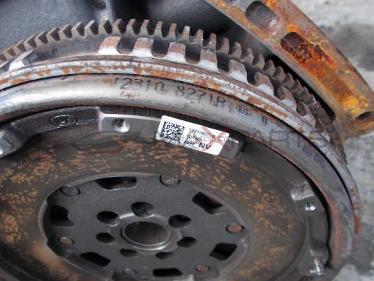 Маховик за NISSAN QASHQAI 1.5 DCI 123108271R FLYWHEEL