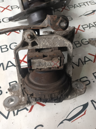 ТАМПОН ДВИГАТЕЛ NISSAN QASHQAI 1.6D