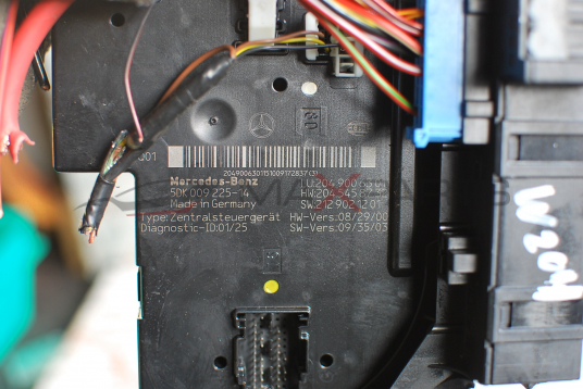 Бушонно табло за Mercedes-Benz C-Class 204 900 63 01