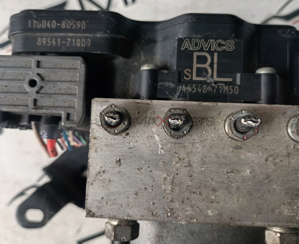 ABS TOYOTA HILUX HILIUX  176040-80590 89541-71000  54071M50  178040-80-590  89541-71Q00  44540477M50  176040-80-590 °  89541-71007  4454877M50