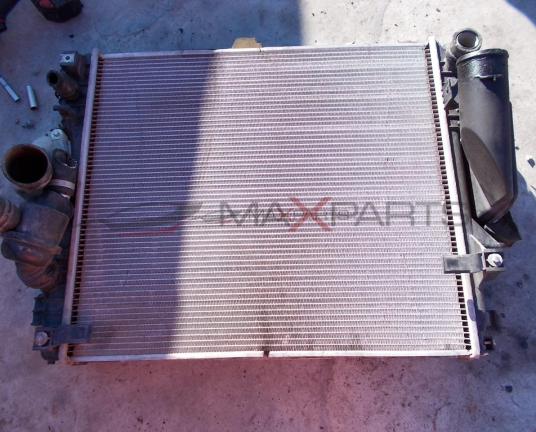 Воден радиатор за JAGUAR XJ 2.7D Radiator engine cooling 4R838005BB