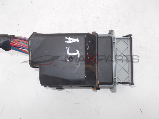 Бушонно табло за OPEL ASTRA J FUSE BOX 13222786