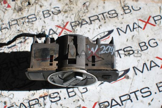 Ключ светлини за Mercedes-Benz C-Class