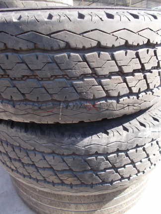 2бр. гуми Bridgestone Duravis 215/70R15C DOT3914