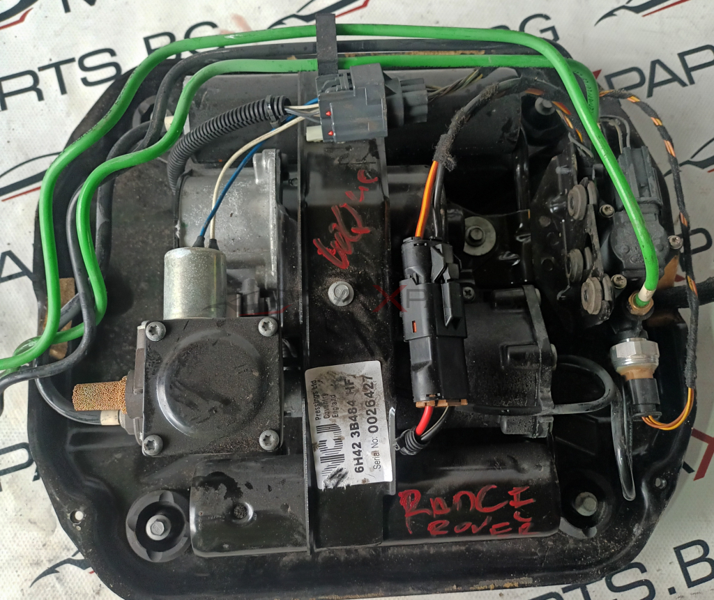 КОМПРЕСОР ВЪЗДУШНО ОКАЧВАНЕ RANGE ROVER VOQUE 4.4 V8   ЦЕНАТА Е САМО ЗА КОМПРЕСОРА НА СНИМКИТЕ  РАЗПРЕДЕЛИТЕЛЯ СЕ ПРОДАВА ОТДЕЛНО   Pressings Ltd. Coventry England  6H42 3B484 HF Serial No : 0026427  ROVER RANCE  ART  Cag  Pressings Ltd Coventry England  