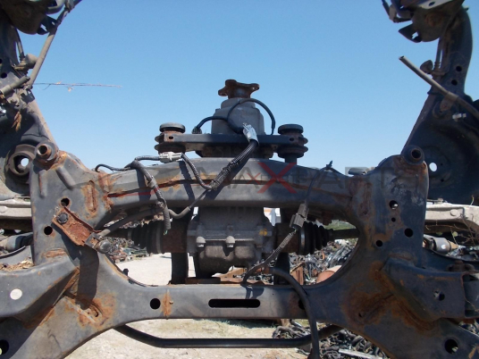 QASHQAI 2014 1.6 DCI Цената е само за задния мост необорудван