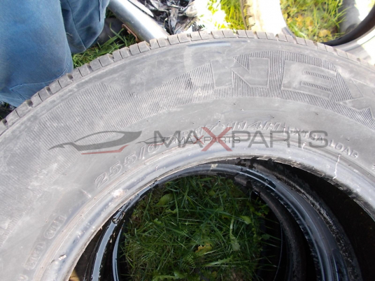 2бр. гуми NEXEN 255/65R17