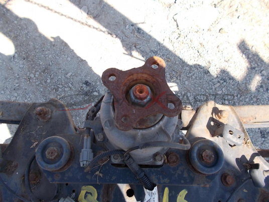 QASHQAI 2014 1.6 DCI Цената е само за задния мост необорудван