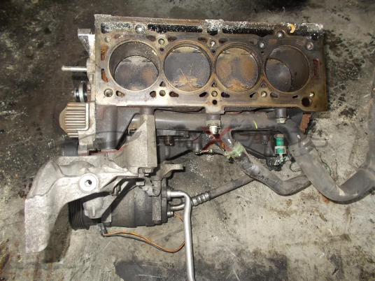 Двигателен блок за RENAULT MEGANE 1.4 16V K4J750 ENGINE
