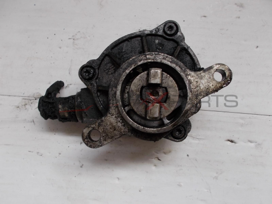 Вакум помпа за RENAULT TRAFIC  2.2DCI  8200102535