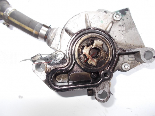 Вакум помпа за AUDI VW 1.9 TDI  038145101b