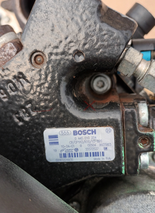 ГНП CORSA E 1.3 CDTI 555 BOSCH 0 445 010 204 CR / CP1H3 / R70 / 10-89S 10-04-01 B 00564 9935923