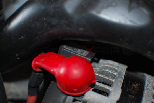 Генератор за Jaguar S-Type 2.7D 4R83-10300-AB 104210-3720