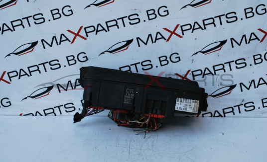 Бушонно табло за OPEL VEKTRA  C    GM13 170 899    PA6-GF10-GB20