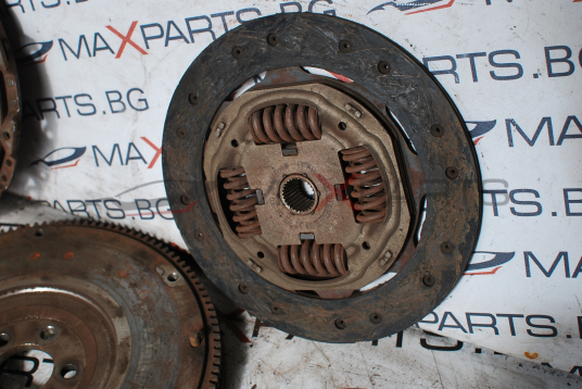 Комплект съединител за Volkswagen Polo 1.4I